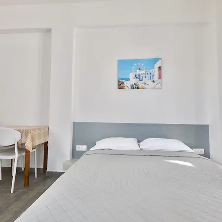 Appart hôtel Anny & Períssa