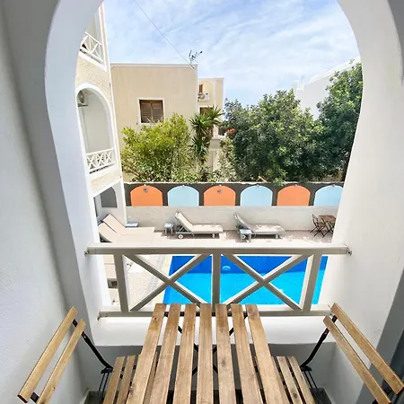 Appart hôtel Anny & Períssa